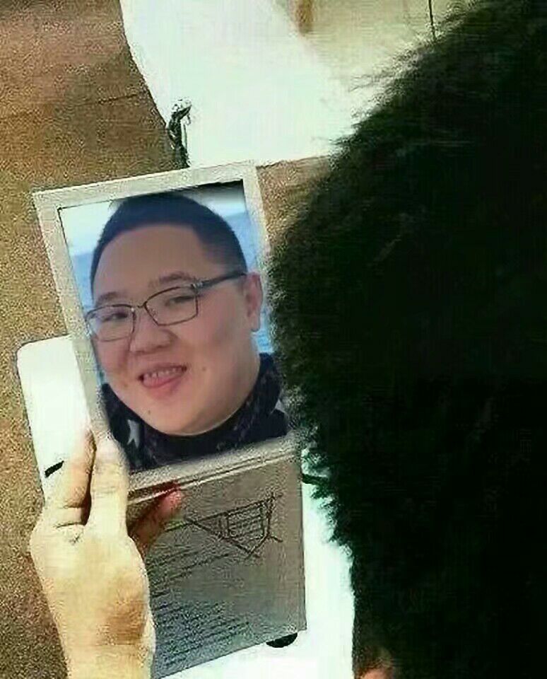 PDD自拍